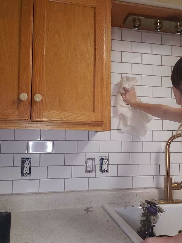 newbie diy subway tile backsplash