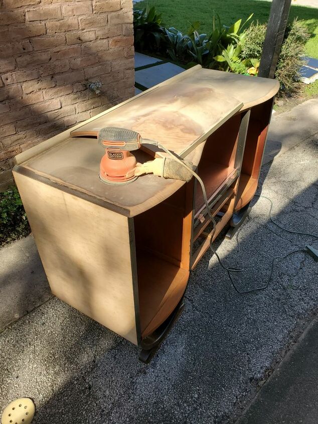 art deco drinks cabinet upcycle, Time to sand