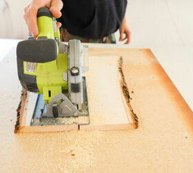 How to Make a DIY WOOD RESIN TRAY Hometalk