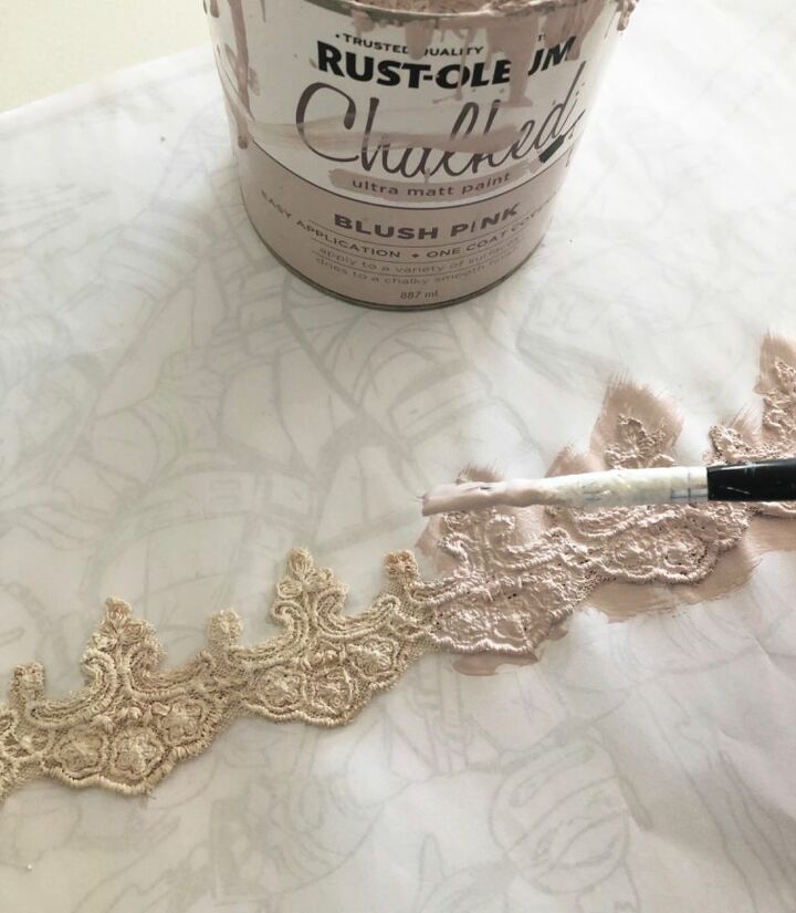 baby wipes tub cover, Painting the lace