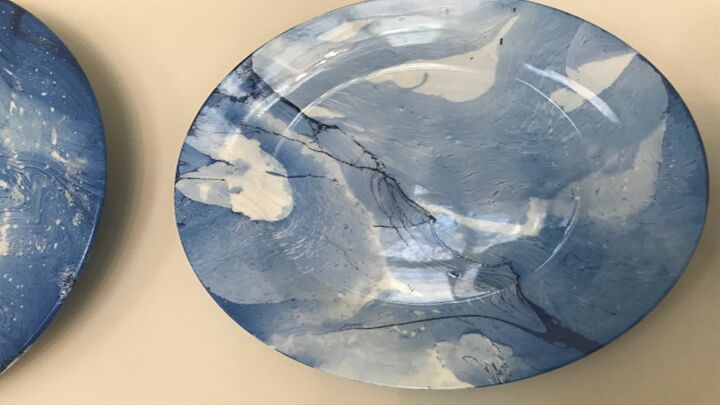 diy abstract art plate wall