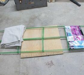 We've never seen anyone do this with a tomato cage, but—hello, smart storage!