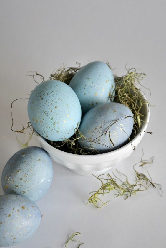 diy naturally dyed easter eggs