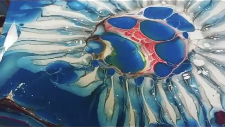 how to use a colander for acrylic pour painting