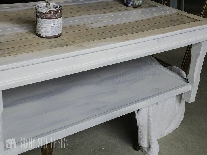 chalk paint coffee table makeover