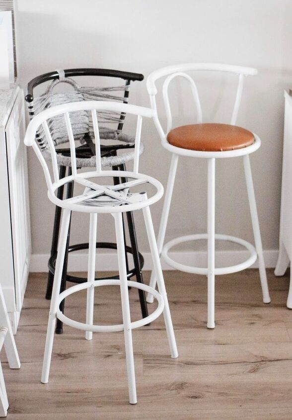 How To Create A Barstool Makeover Diy, Wooden Bar Stool Makeover