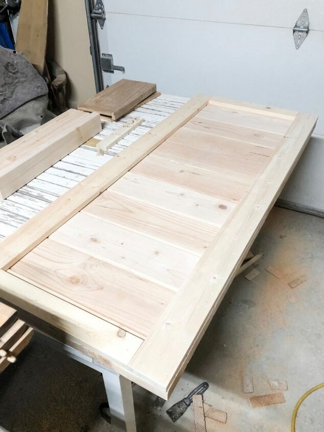 farmhouse queen bed frame