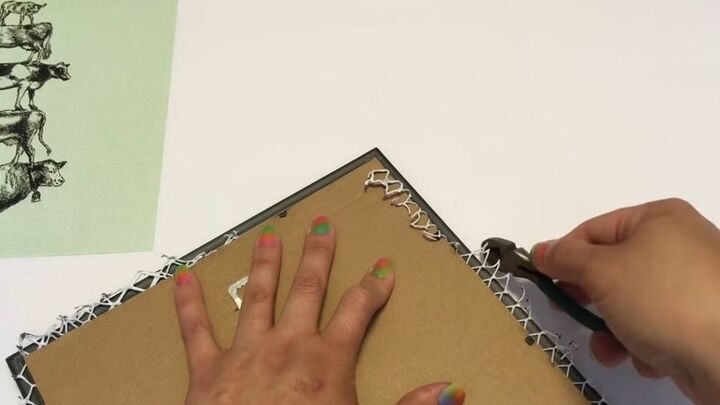 how to make your own diy dollar tree farmhouse kitchen decor, Attach Wire to Frame