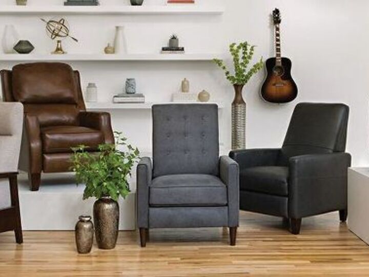 q which chair is best for living room