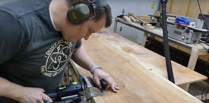 how to make a live edge wooden dining table