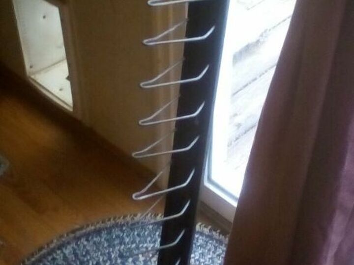 q how can i convert this piece into a hat hanger
