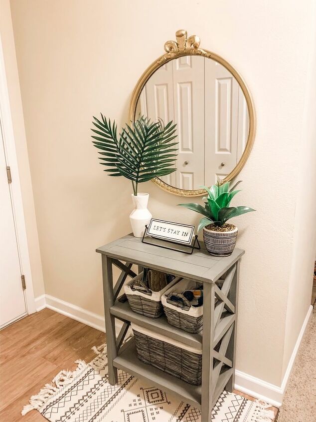 diy dalmatian accent wall entryway makeover