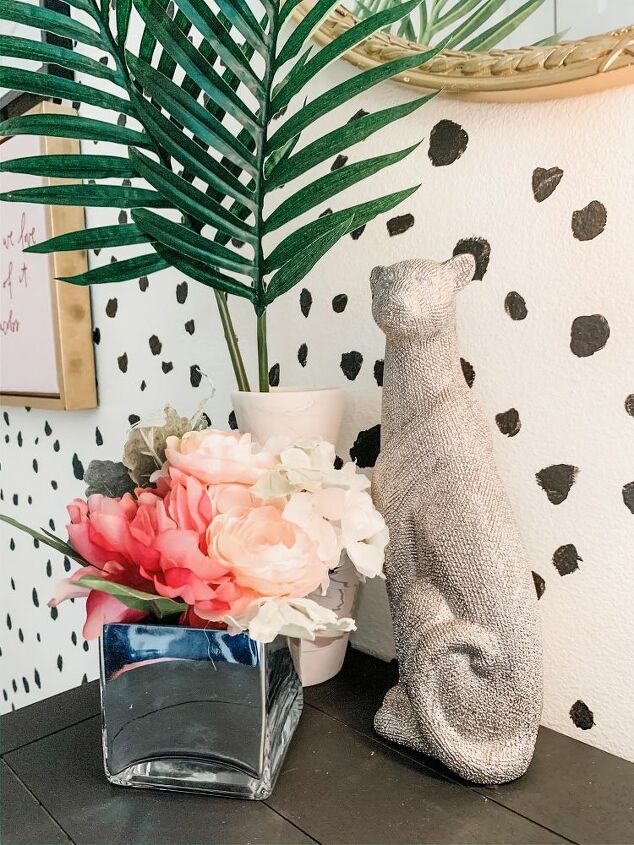 diy dalmatian accent wall entryway makeover
