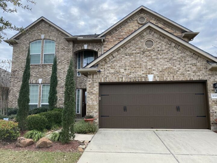 Can You Give Me Advice On Painting My Home Exterior Hometalk - Garage Door Painted Same Color As House
