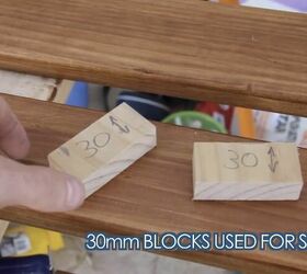 diy wood privacy screen, Cut Spacer Blocks