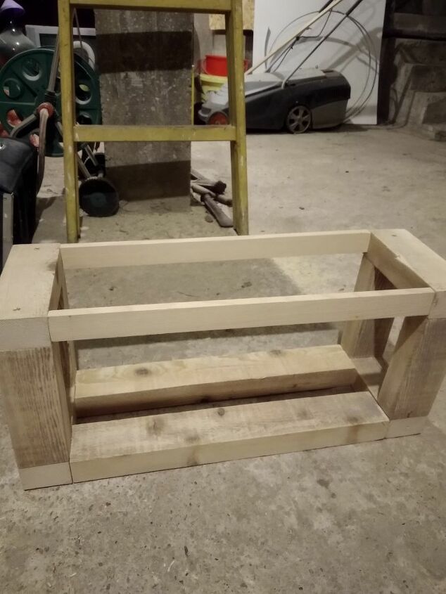 How to Build a DIY Bench | Hometalk