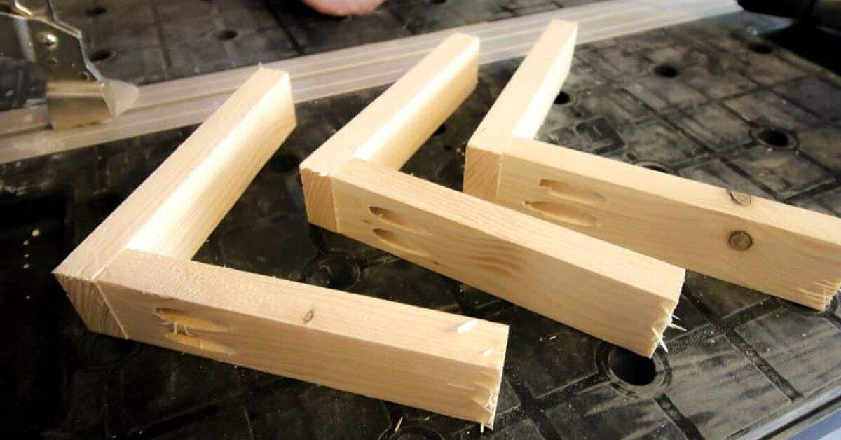 How to Make Wood Shelf Brackets: Step-by-Step Guide