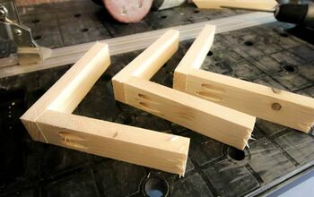 Cómo hacer soportes para estanterías de madera