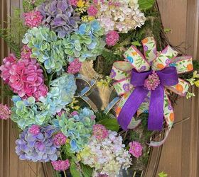 9 easter porch ideas that are so darn cute, Her sweet hydrangea wreath
