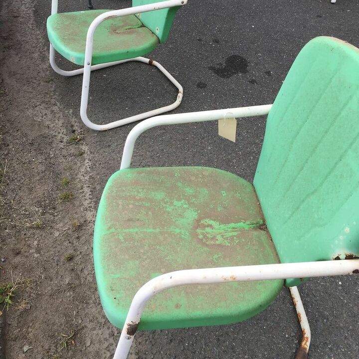como restaurar cadeiras de metal antigas