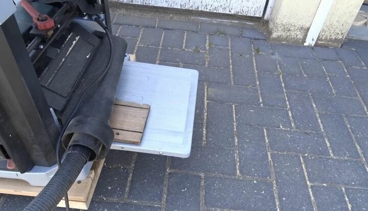 fence to furniture flip diy chairs, Plane Wood