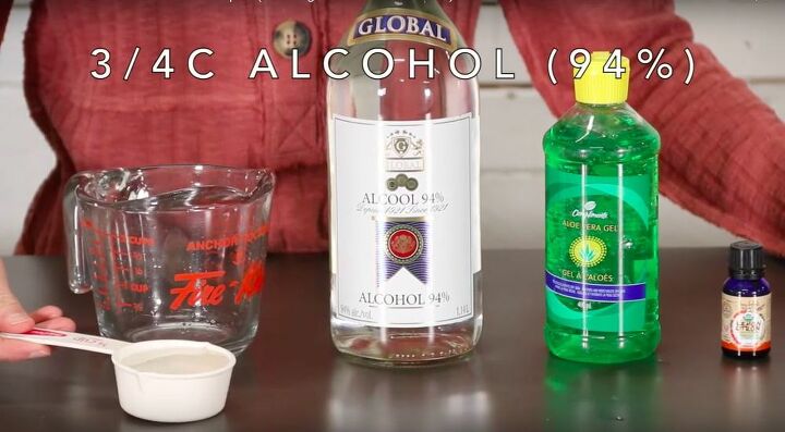3 Homemade Hand Sanitizer Recipes (Rubbing Alcohol Alternatives) | Hometalk