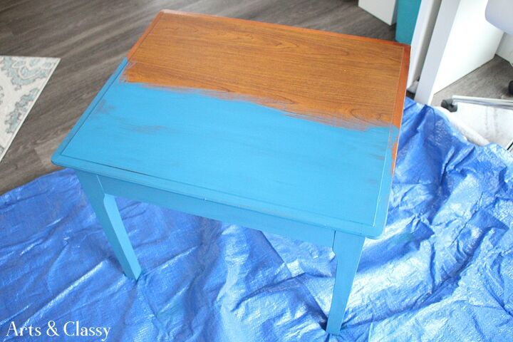 11 99 goodwill find end table makeover com modelo