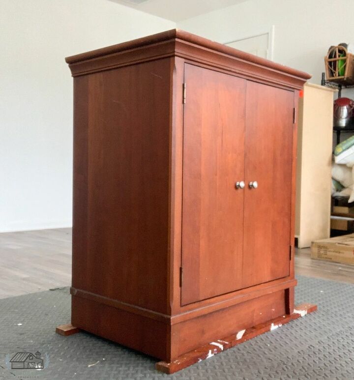 accent cabinet makeover, Accent Cabinet Before