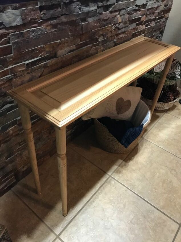 cmo construir una mesa de sof a partir de una puerta de armario