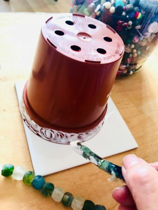 how to transform your plastic plant pots with beads, Glue plant pot