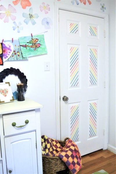 13 hermosos artculos de decoracin que puedes hacer usando cosas que ya tienes, Decoraci n de puertas con Washi Tape