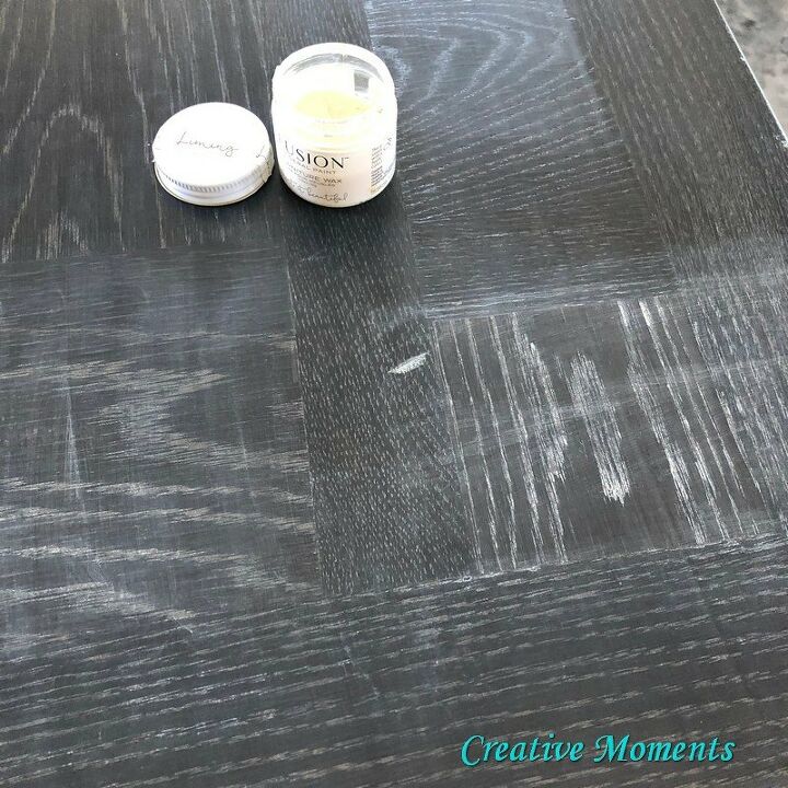 mesa de roble cermico con tinte reactivo