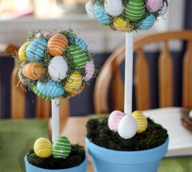 15 decoraciones de pascua que van ms all de los huevos de colores, Topiario de huevos de Pascua perfecto para exhibir a o tras a o