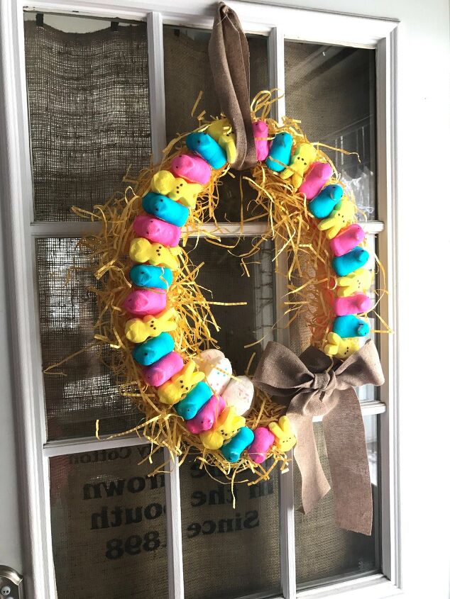 s the cutest ways to decorate for easter, Peeps Spring Wreath