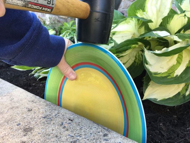 s 8 ways to brighten up your garden this year, Plate Garden Border