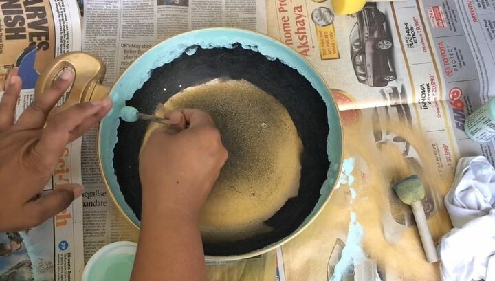 your guide to making a diy succulent planter from an old frying pan, Paint the Inside
