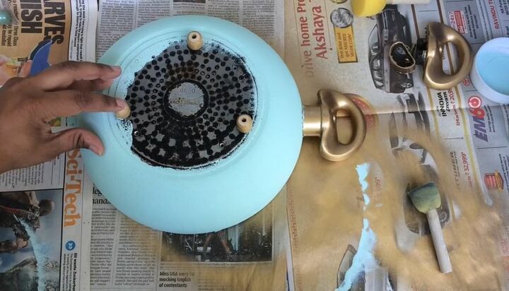 your guide to making a diy succulent planter from an old frying pan, Attach Feet to the Succulent Planter