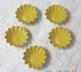 repurposed jello molds into fun flowers