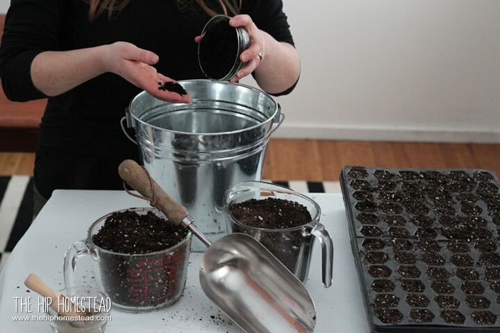 s 10 clever hacks for starting your seeds indoors right now, Mix up a DIY seedling mix