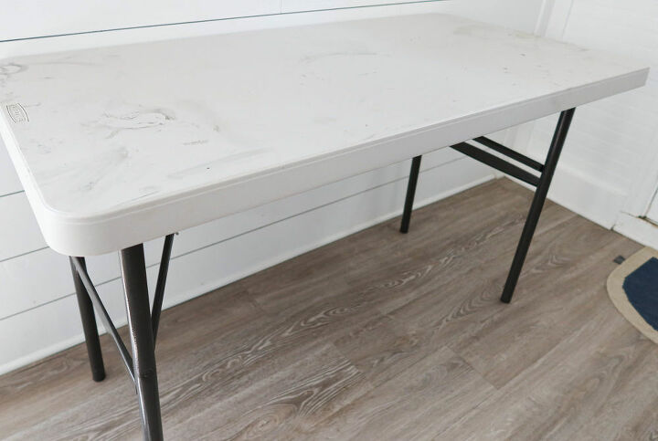 folding table makeover with retique it liquid wood