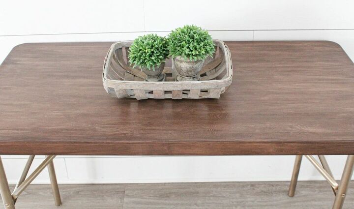 cambio de imagen de la mesa plegable con retique it liquid wood