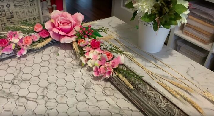 decoracin de letras de granja rpida y fcil para impresionar a tus invitados, Decoraci n floral de granja DIY