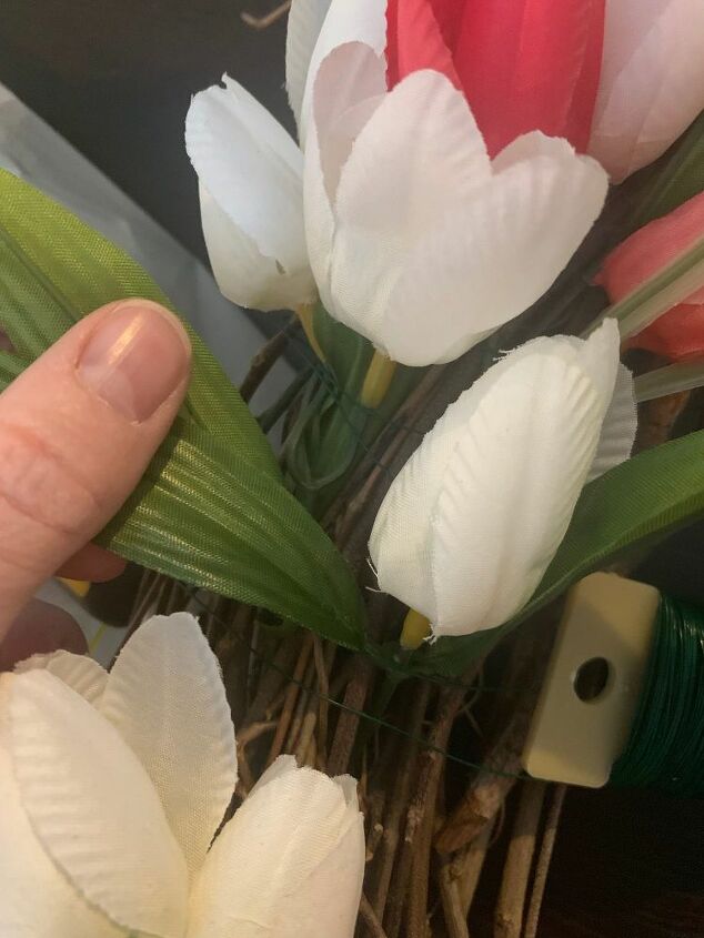 guirnalda de tulipanes de primavera diy