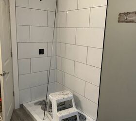 creating a high contrast bathroom