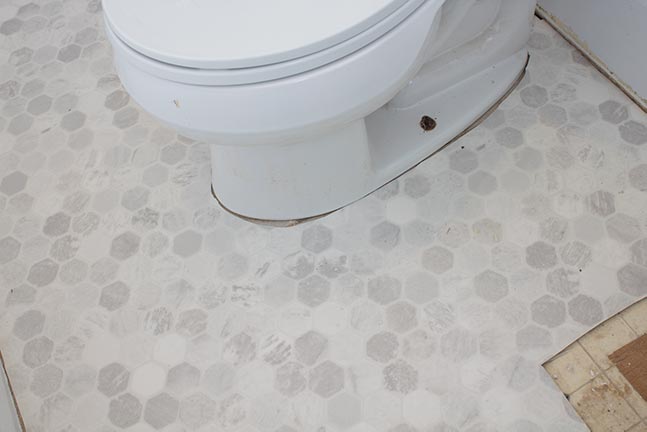 atualizao rpida e fcil do piso do banheiro