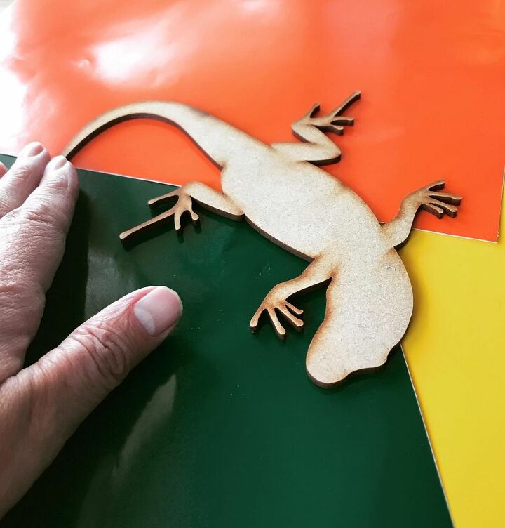 how to make a new colourful friend to live in your garden, Laser cut wooden lizard