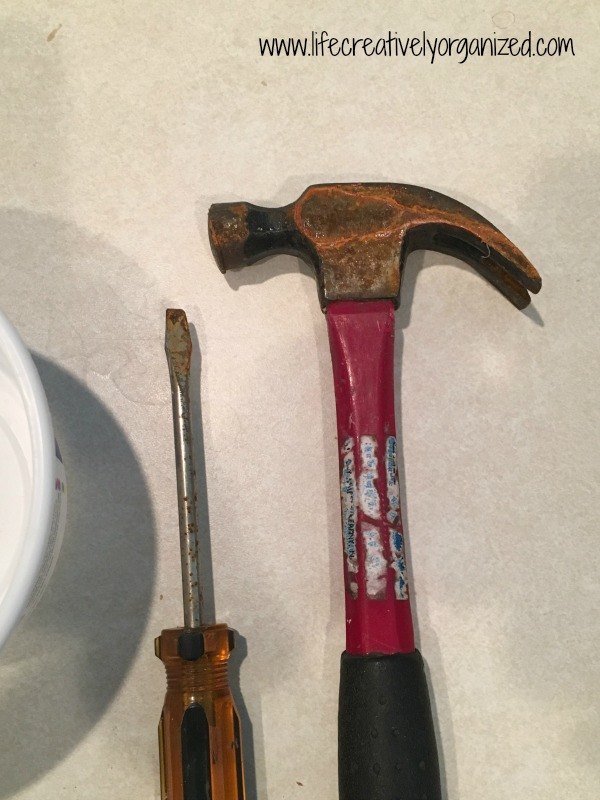 Getting Rust Off Tools How to Remove Rust from Metal Tools | Hometalk