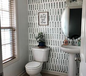 11 wild painting techniques we re excited to try right now, Sponge paint your bathroom