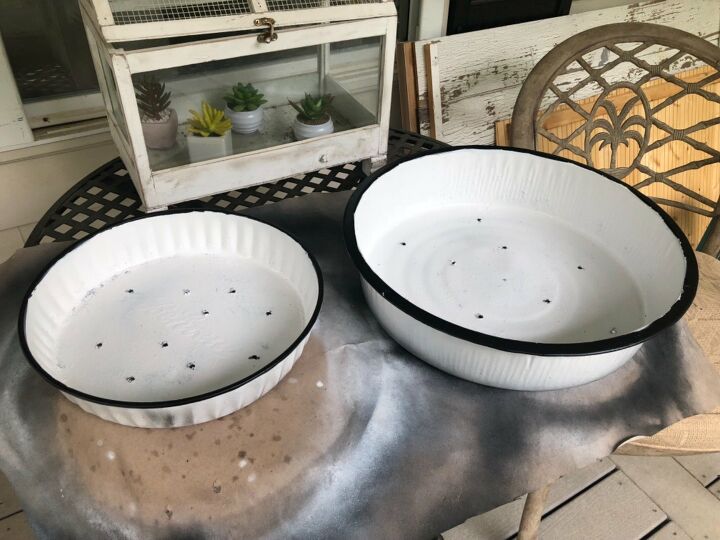 15 crazy creative ways to reuse old pots and pans around your home, Recycle a rusty water pan into a succulent pot