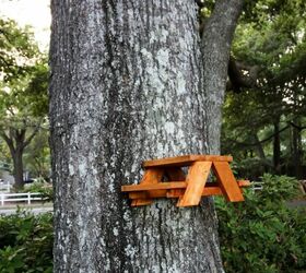 how to make a diy squirrel picnic table